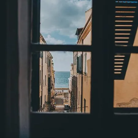 Casa Naty アルゲーロ